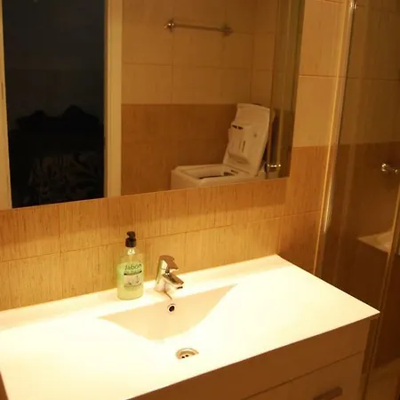 Nel Paraiso Deluxe Apartamento *